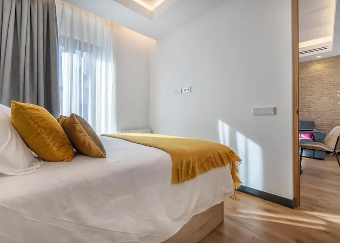 Olivia Suites Apartments